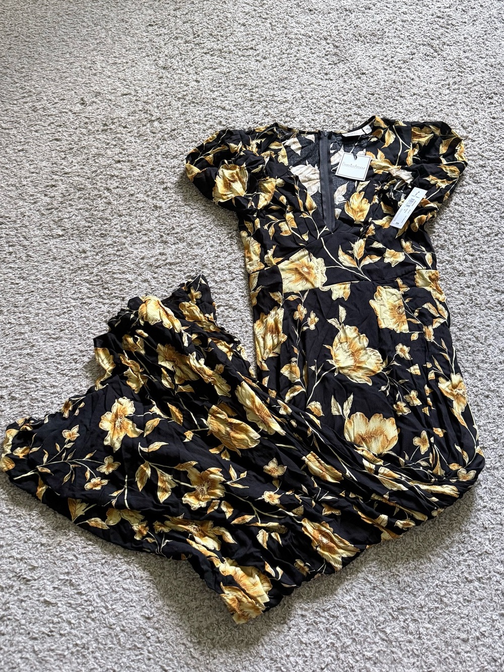 NWT Premier Amour Dress